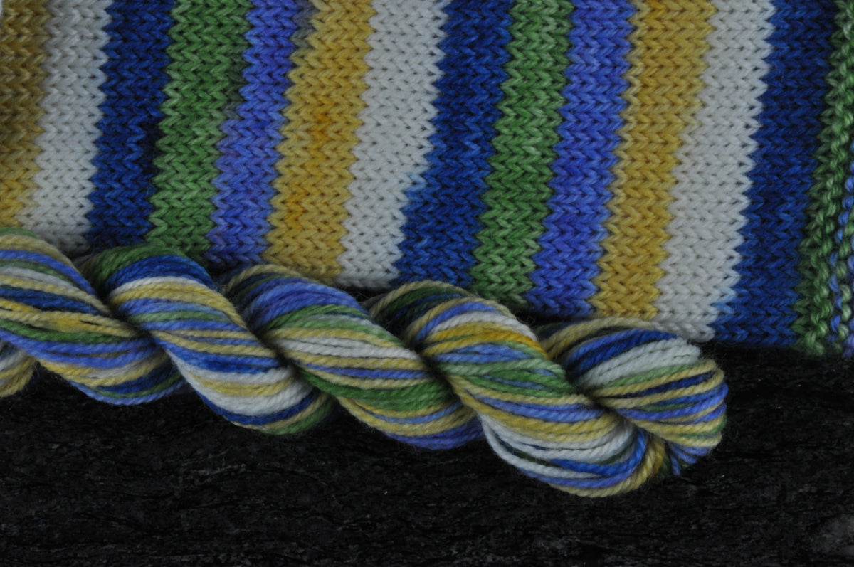 Itty Bitty Daisy Timber Yarns